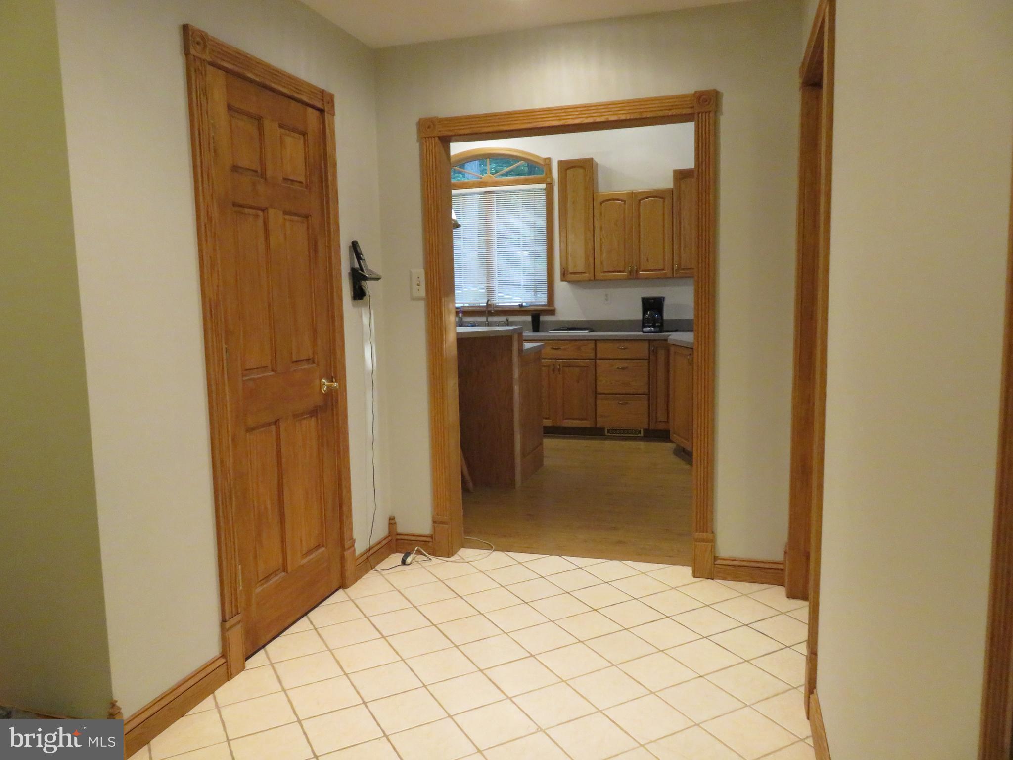 1051 Hook Road Westminster, MD 21157 - Photo 16 of 30 Interior (General)