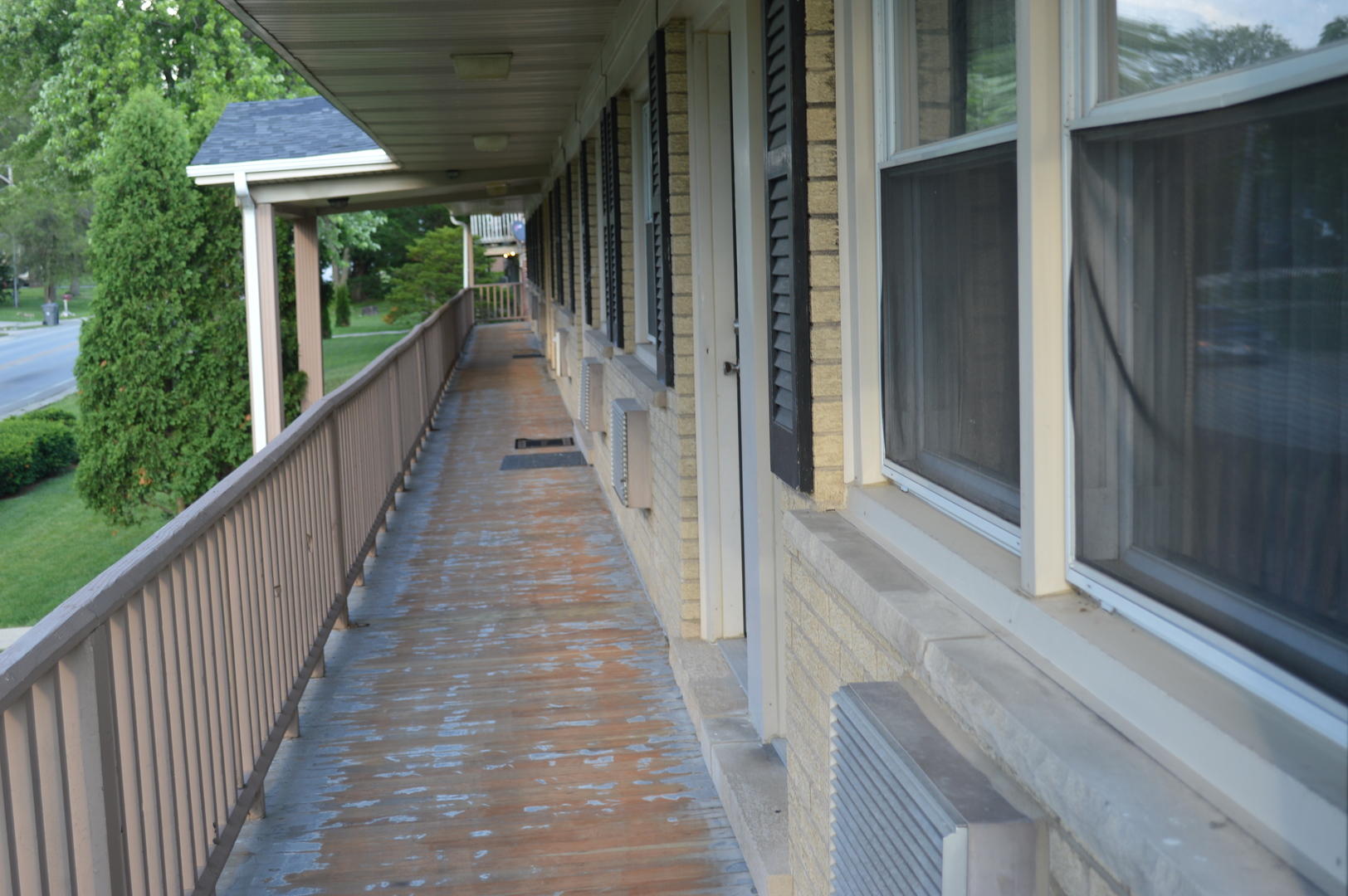 821 Bode Road, Unit 13 Elgin, IL 60120 - Photo 8 of 10