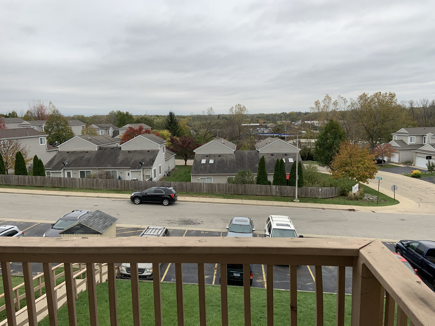 821 Bode Road, Unit 13 Elgin, IL 60120 - Photo 9 of 10