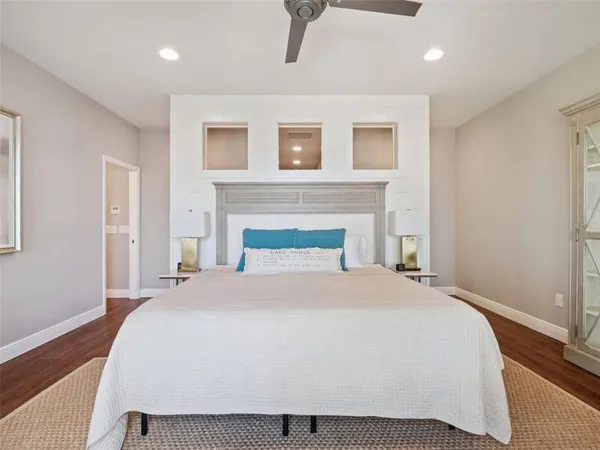 $1,999,999 | 12943 Southeast Sunset Harbor Road, Weirsdale, FL 32195