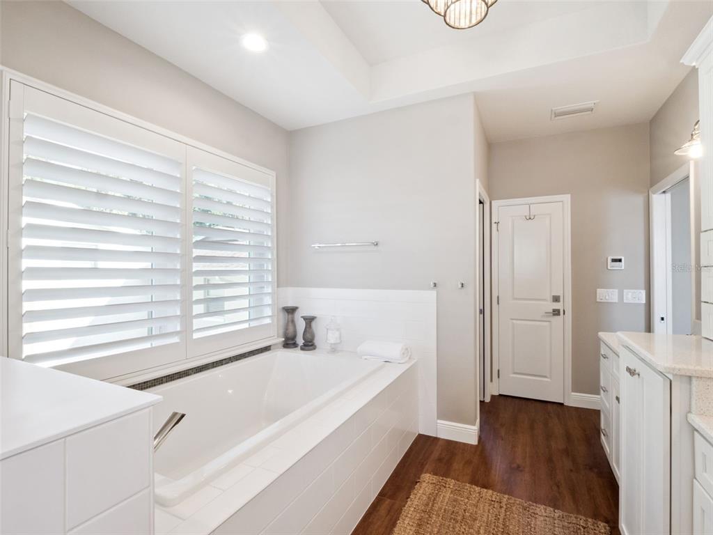 12943 Southeast Sunset Harbor Road Weirsdale, FL 32195 - Photo 32 of 65