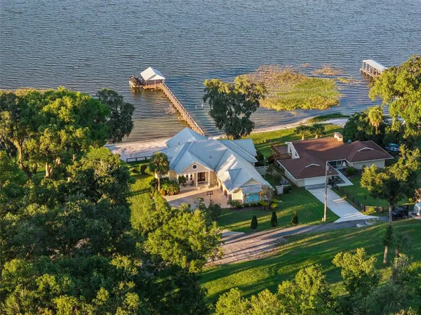 $1,999,999 | 12943 Southeast Sunset Harbor Road, Weirsdale, FL 32195