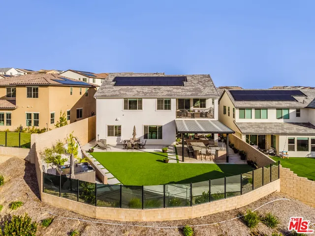 $2,400,000 | 11713 Toyon Drive, Chatsworth, CA 91311