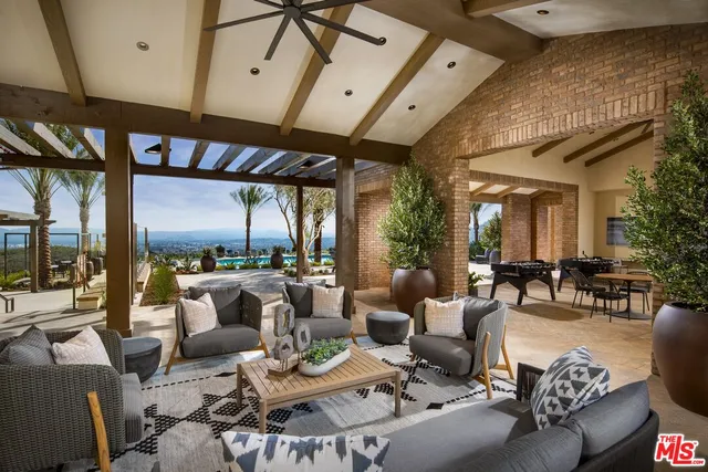 $2,400,000 | 11713 Toyon Drive, Chatsworth, CA 91311