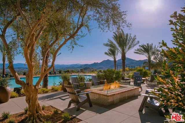 $2,400,000 | 11713 Toyon Drive, Chatsworth, CA 91311