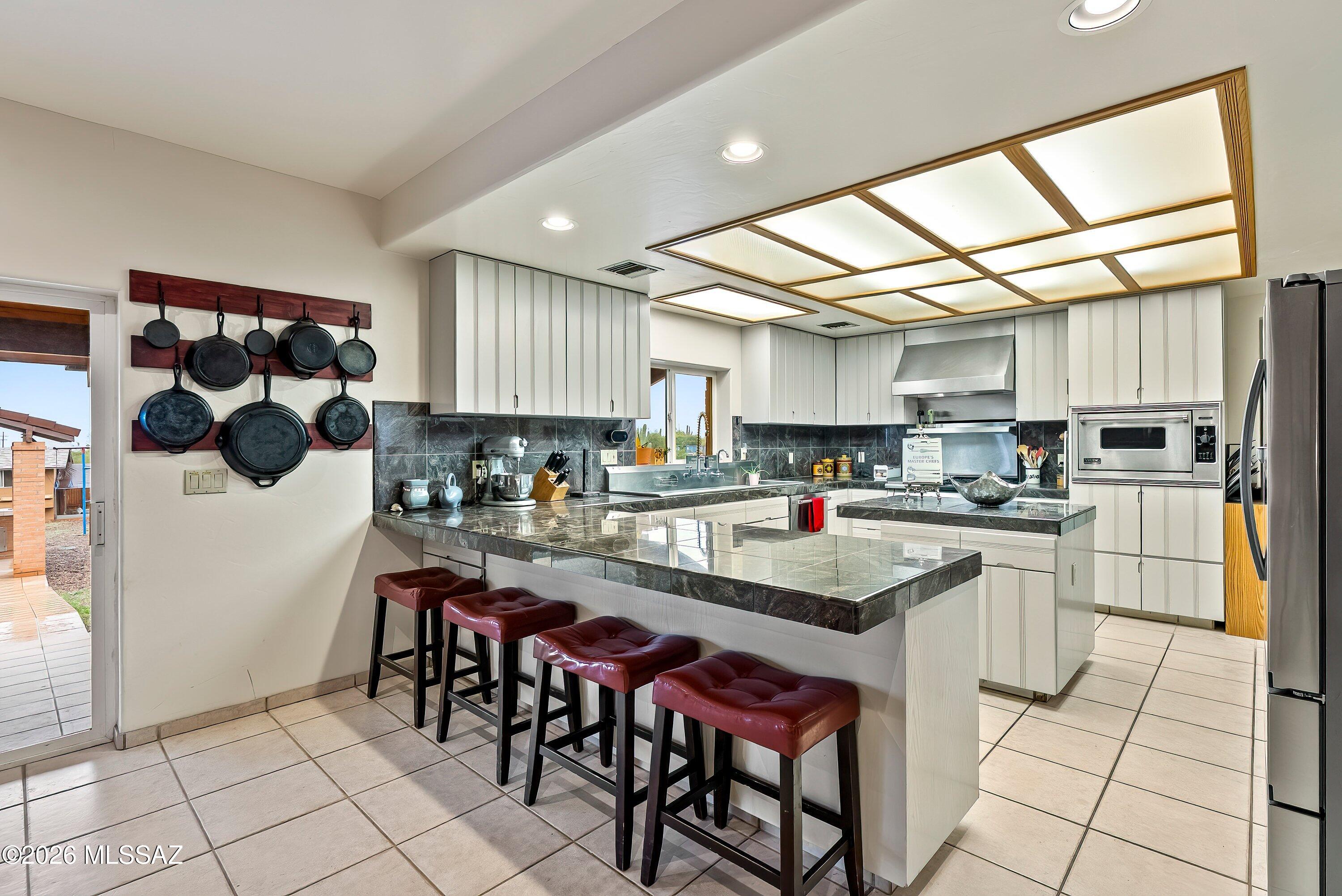 7102 West Ina Road Tucson, AZ 85743 - Photo 17 of 53