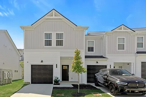 $415,000 | 4669 Ridge Bend Drive, Nashville, TN 37207