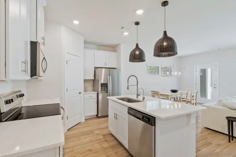 $415,000 | 4669 Ridge Bend Drive, Nashville, TN 37207