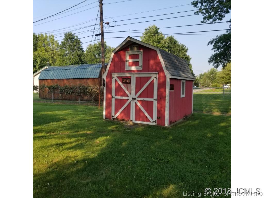 225 October Street Hanover, IN 47243 - Photo 13 of 14