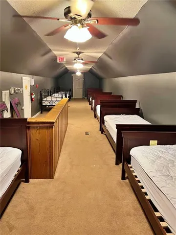 $255,000 | 2006 South Elm Street, Pittsburg, KS 66762