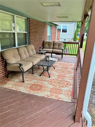 $255,000 | 2006 South Elm Street, Pittsburg, KS 66762