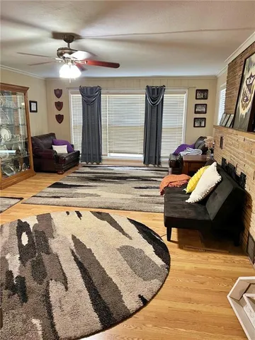 $255,000 | 2006 South Elm Street, Pittsburg, KS 66762