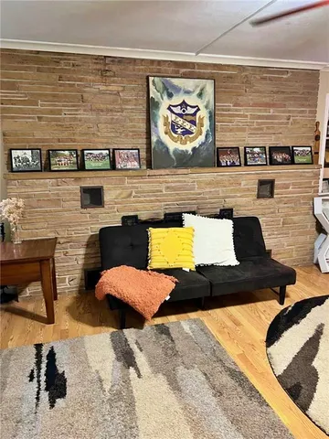 $255,000 | 2006 South Elm Street, Pittsburg, KS 66762