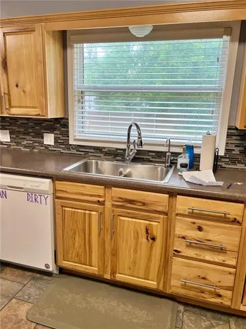 $255,000 | 2006 South Elm Street, Pittsburg, KS 66762