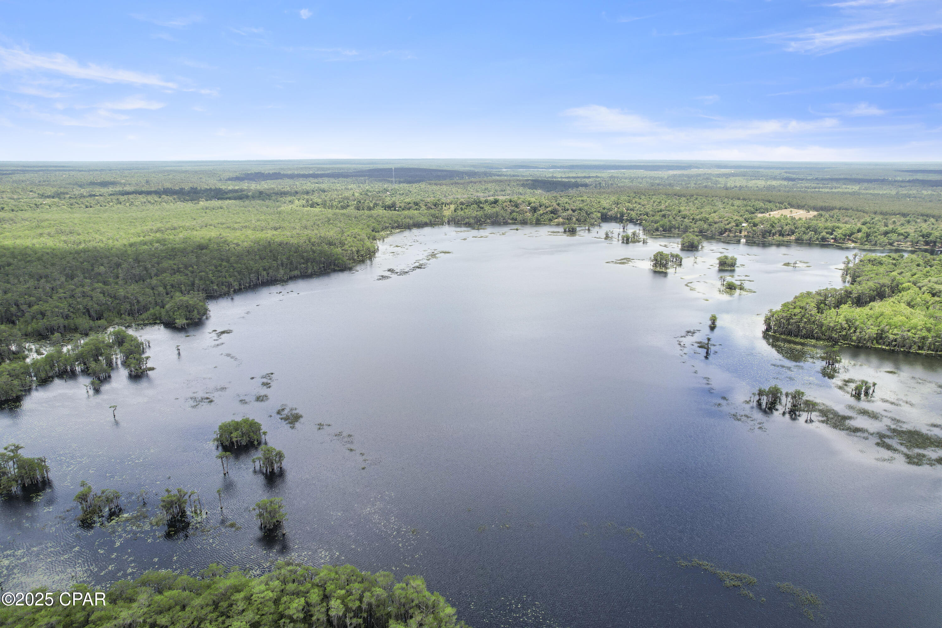 4270 Country Club Boulevard Chipley, FL 32428 - Photo 21 of 26