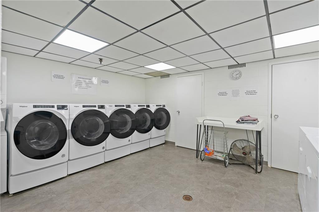 552 North Neville Street, Unit 91 Pittsburgh, PA 15213 - Photo 27 of 33