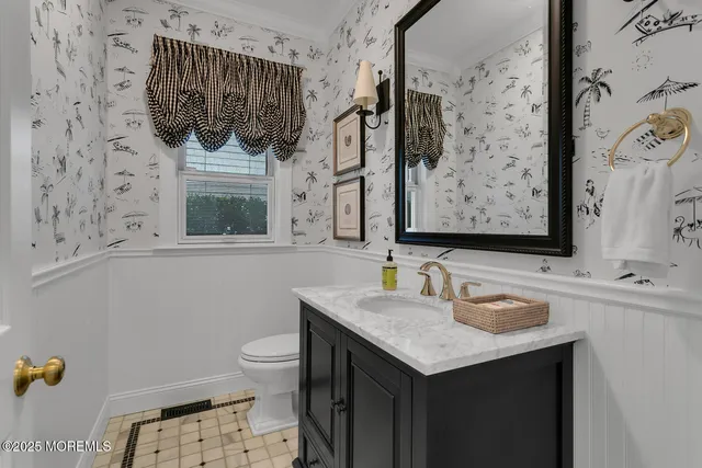 a view of a house with a patio