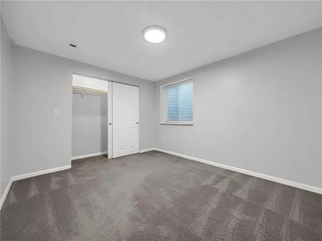 $450,000 | 2128 South Lennox Drive, Olathe, KS 66062