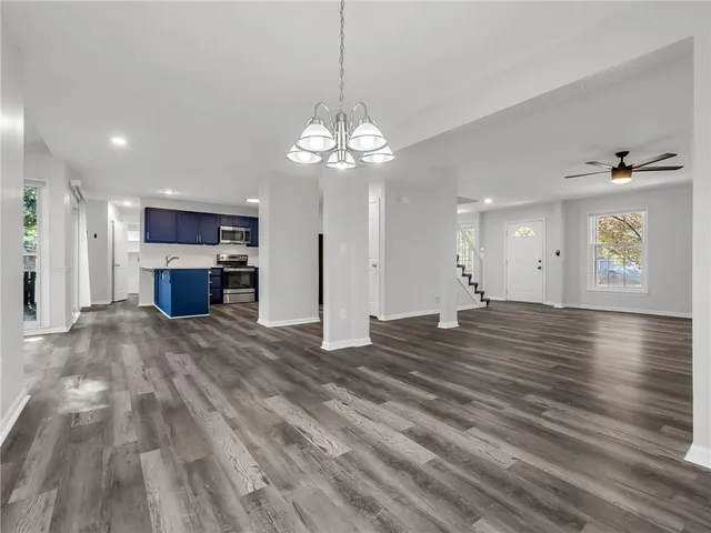 $450,000 | 2128 South Lennox Drive, Olathe, KS 66062