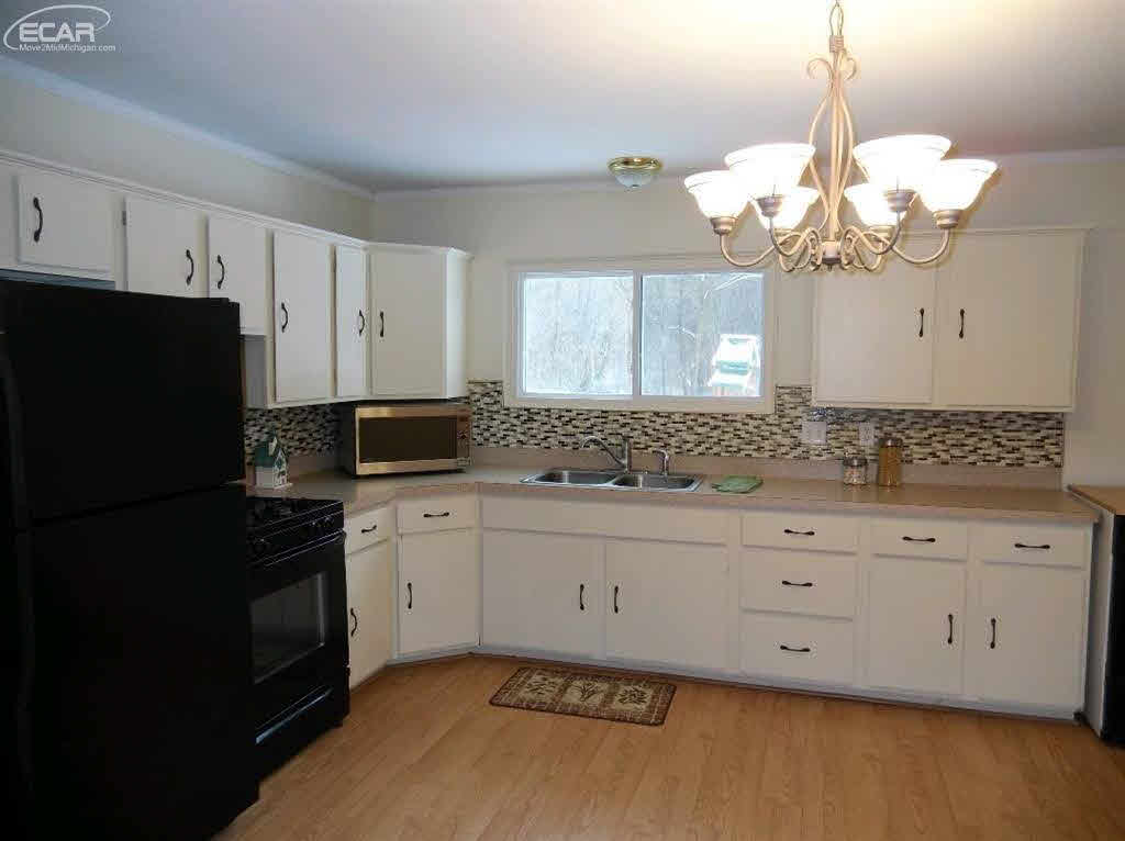 11188 Webster Road Clio, MI 48420 - Photo 2 of 23