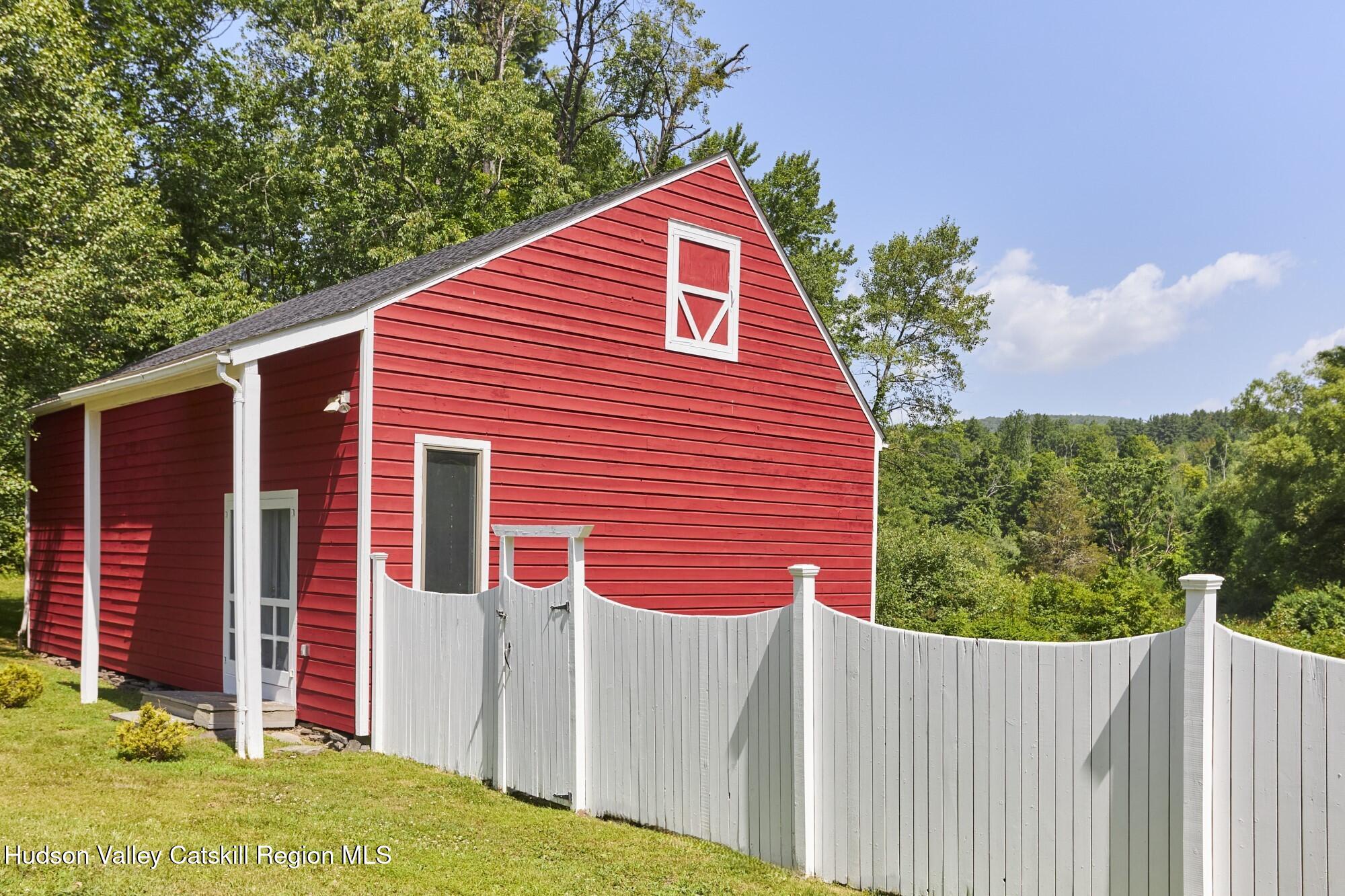 96 Wittenberg Road Bearsville, NY 12409 - Photo 27 of 41 17a_0006