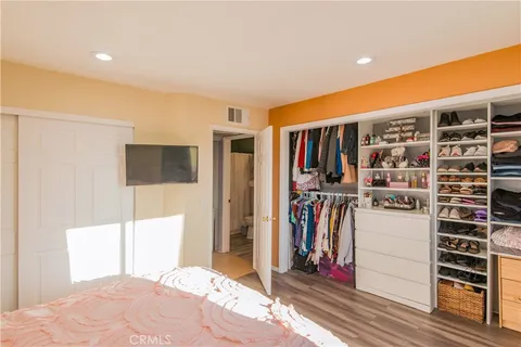 $304,995 | 7045 Woodley Avenue, Unit 218, Van Nuys, CA 91406