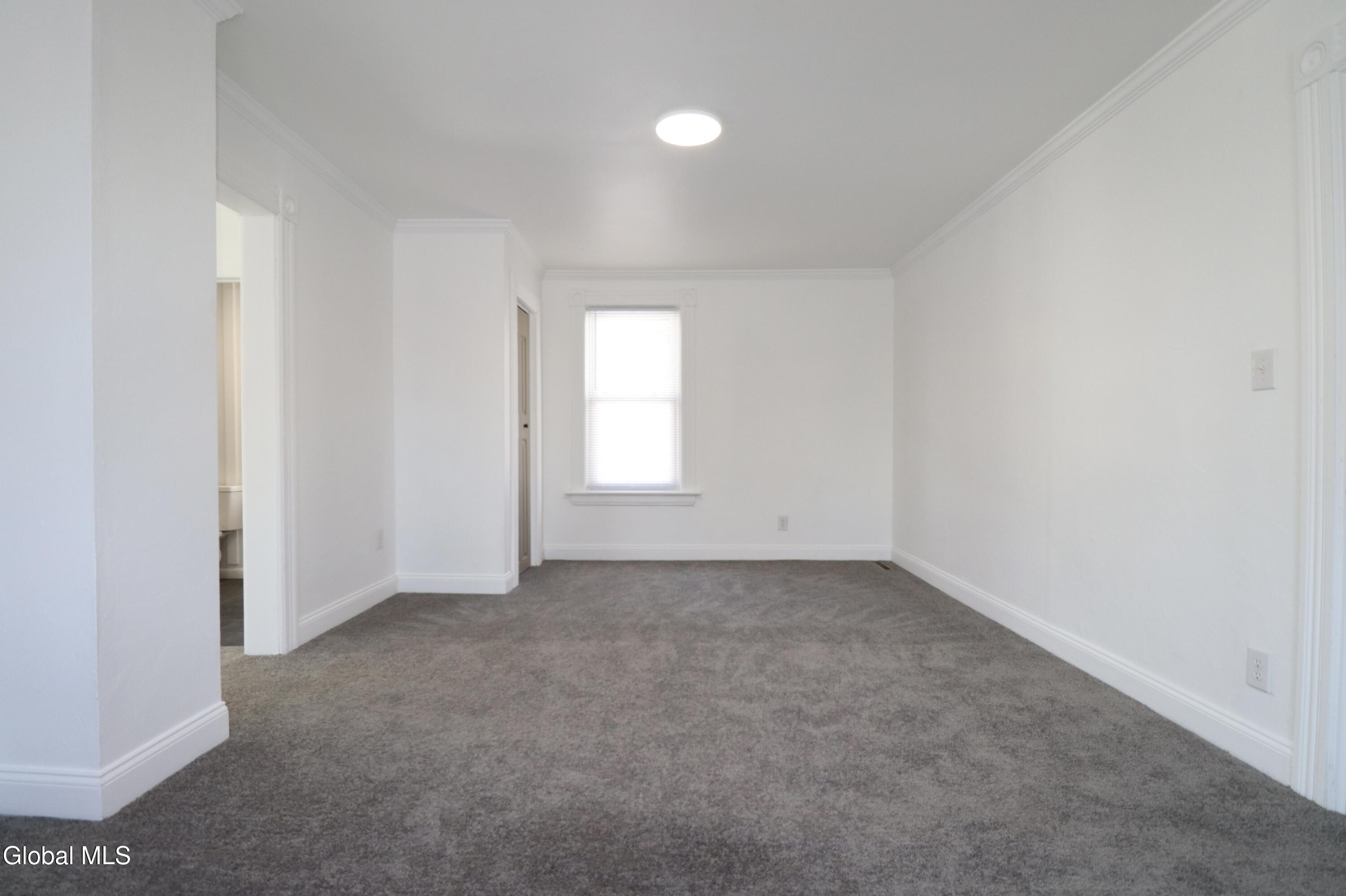 107 Putnam Road Rotterdam, NY 12306 - Photo 26 of 44 FF3BAABA-D7FB-45DE-8D7C-BB2502F16DBA_1_2