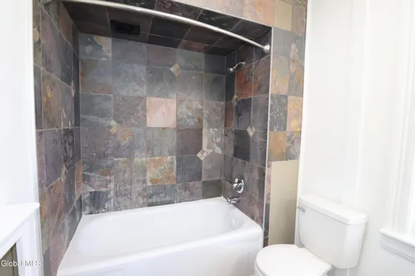 $285,000 | 107 Putnam Road, Rotterdam, NY 12306