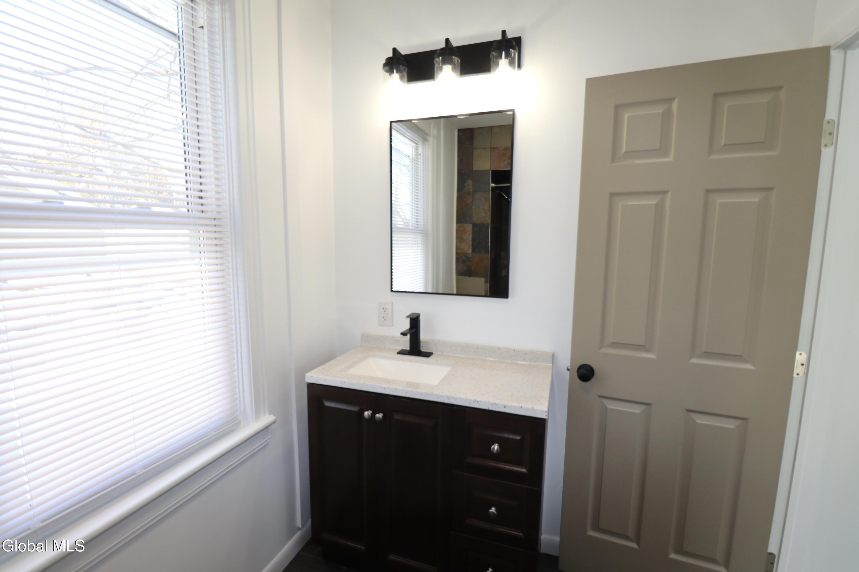 107 Putnam Road Rotterdam, NY 12306 - Photo 37 of 44 981823D0-FE65-471D-A1BC-3A3E7243F54E_1_2