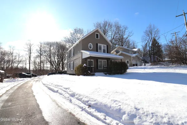 $285,000 | 107 Putnam Road, Rotterdam, NY 12306