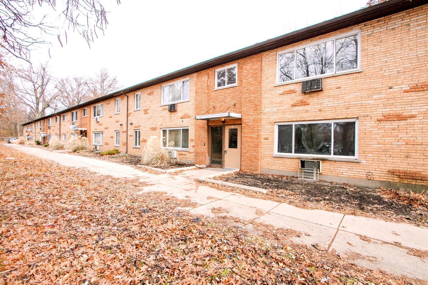 2302 Galbraith Road, Unit A4 Cincinnati, OH 45239 - Photo 1 of 25