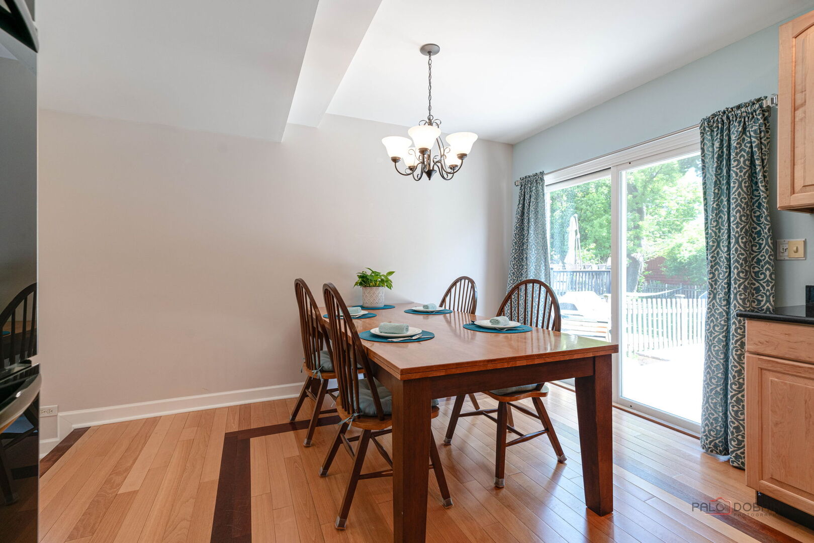 225 Stratford Road Des Plaines, IL 60016 - Photo 12 of 35