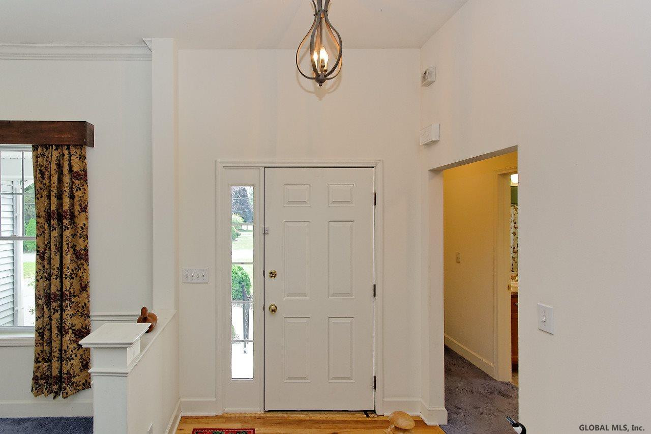 18 Evans Road Malta, NY 12019 - Photo 3 of 25 Photo 3