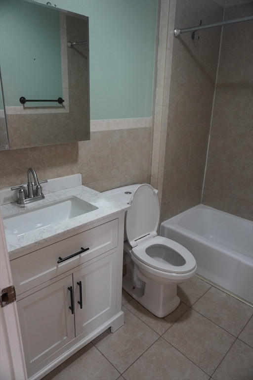 9 Hesper Street, Unit 9 Lynn, MA 01905 - Photo 9 of 20