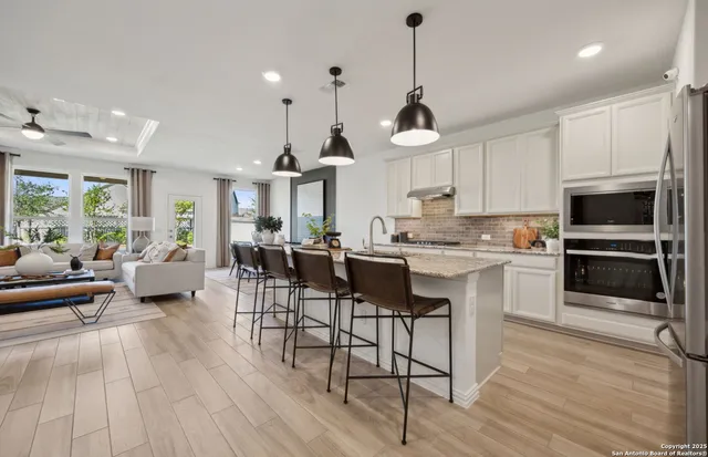 $370,390 | 1503 Birdsong Avenue, Marion, TX 78124