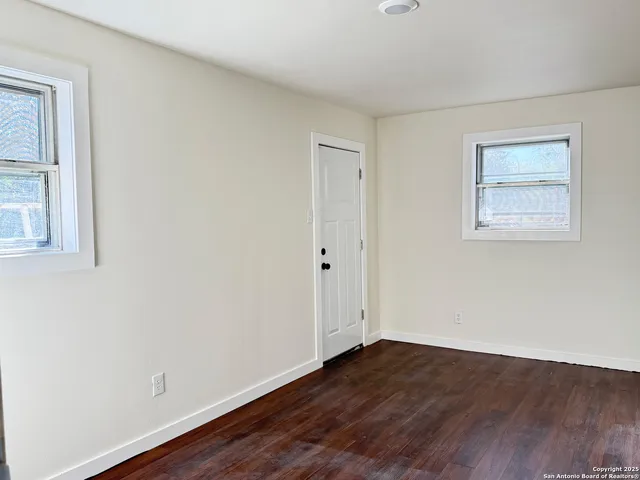 $1,425 | 426 Edna, San Antonio, TX 78220