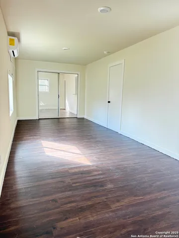 $1,425 | 426 Edna, San Antonio, TX 78220