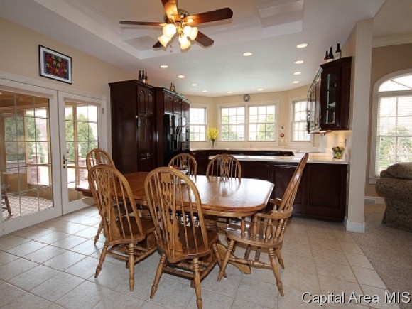 3501 Peach Tree Drive Springfield, IL 62711 - Photo 9 of 24