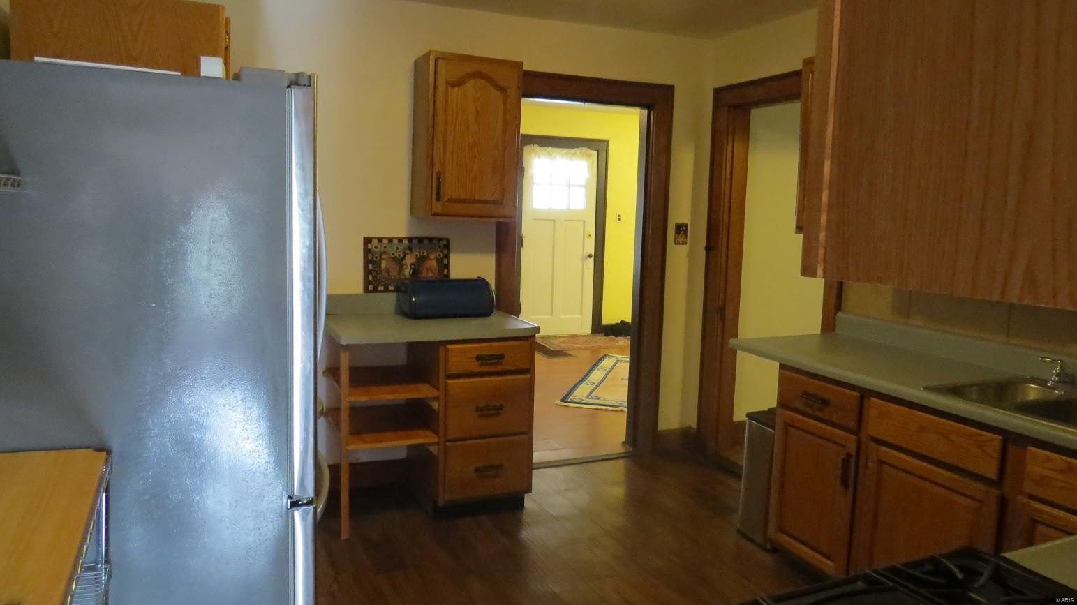 9504 Holy Cross Road Fairview Heights, IL 62208 - Photo 23 of 30 Gallery Image 23