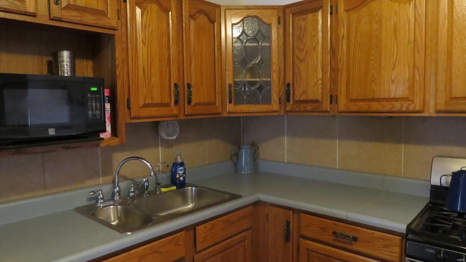 9504 Holy Cross Road Fairview Heights, IL 62208 - Photo 25 of 30 Gallery Image 25