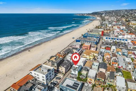 $2,295,000 | 714-16 York Court, San Diego, CA 92109