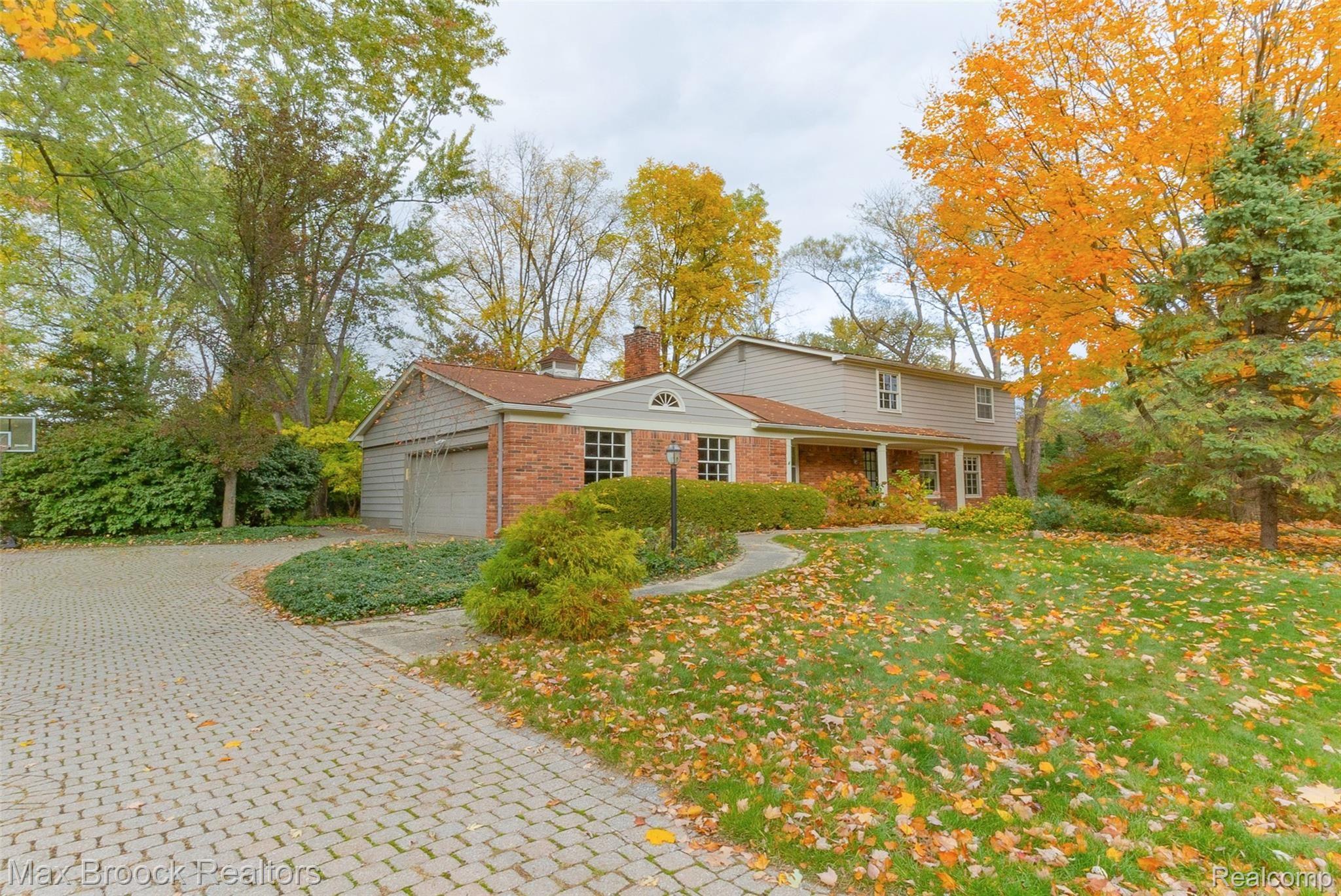 893 Foxhall Road Bloomfield Hills, MI 48304 - Photo 37 of 50 03.jpg