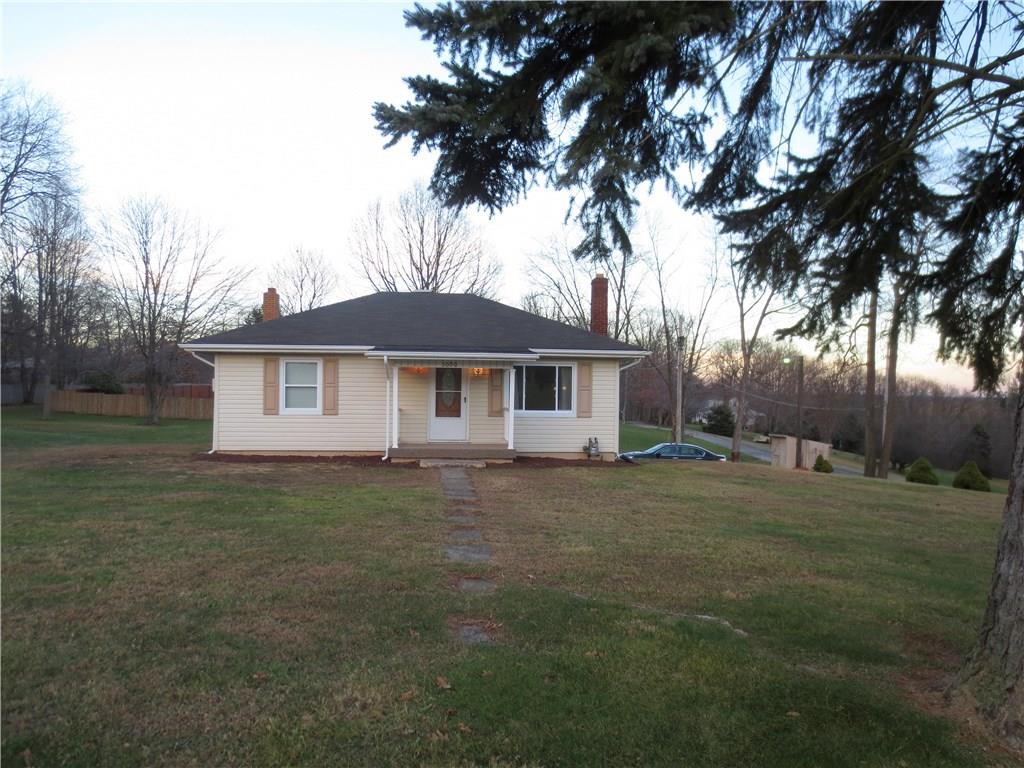 1090 Mercer Road Beaver Falls, PA 15010 - Photo 2 of 17 Gallery Image 2