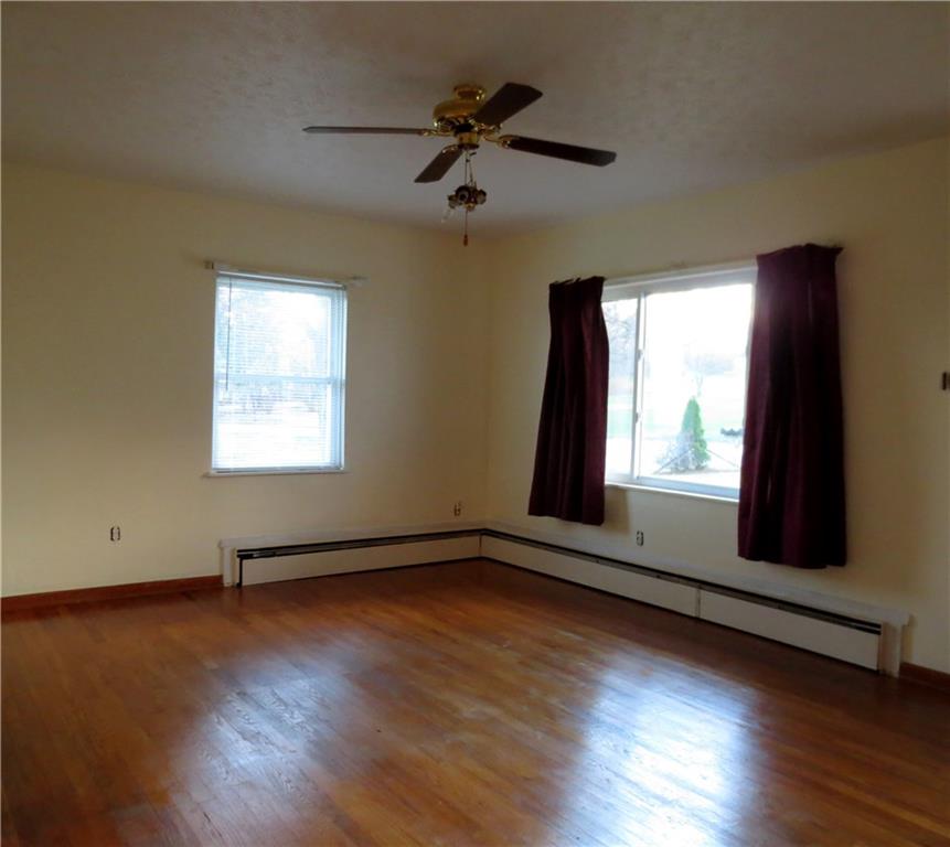 1090 Mercer Road Beaver Falls, PA 15010 - Photo 4 of 17 Gallery Image 4