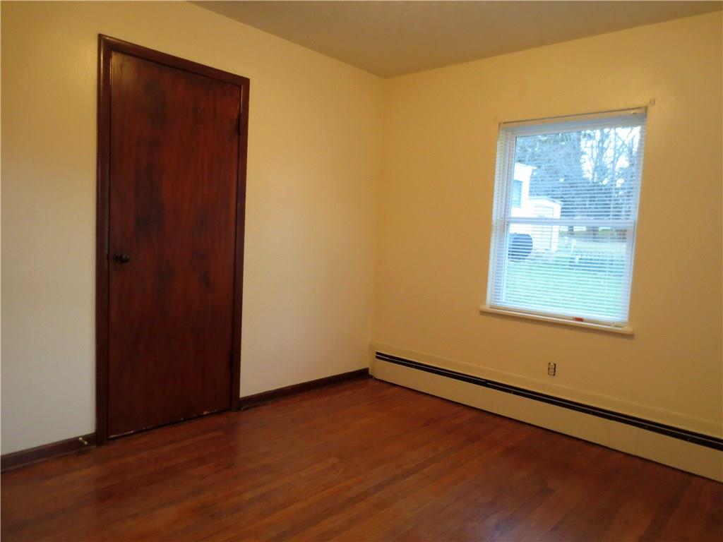 1090 Mercer Road Beaver Falls, PA 15010 - Photo 6 of 17 Gallery Image 6