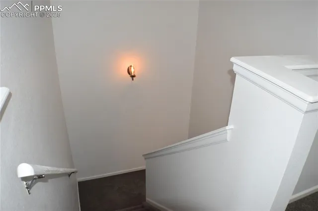 a view of utility room