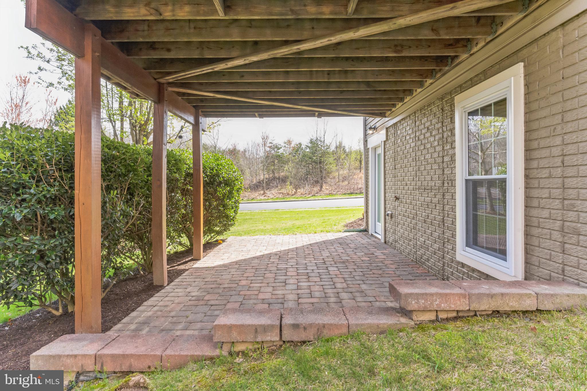 5500 Hobsons Choice Loop Manassas, VA 20112 - Photo 7 of 9 A portion of the patio is covered.