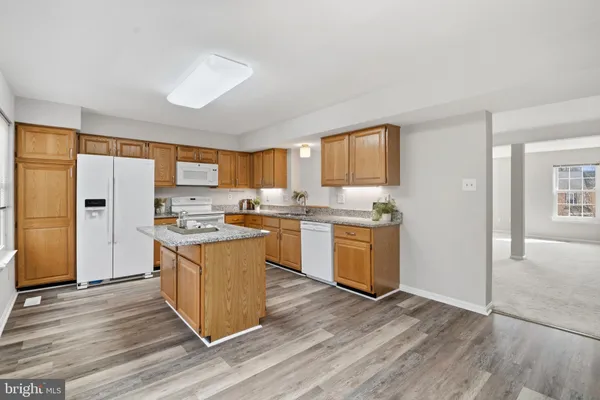 $549,000 | 5220 Lightfoot Path, Columbia, MD 21044