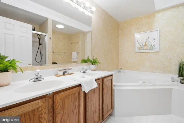 $549,000 | 5220 Lightfoot Path, Columbia, MD 21044