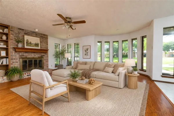 $345,000 | 1211 Brookfield Lane, Mansfield, TX 76063